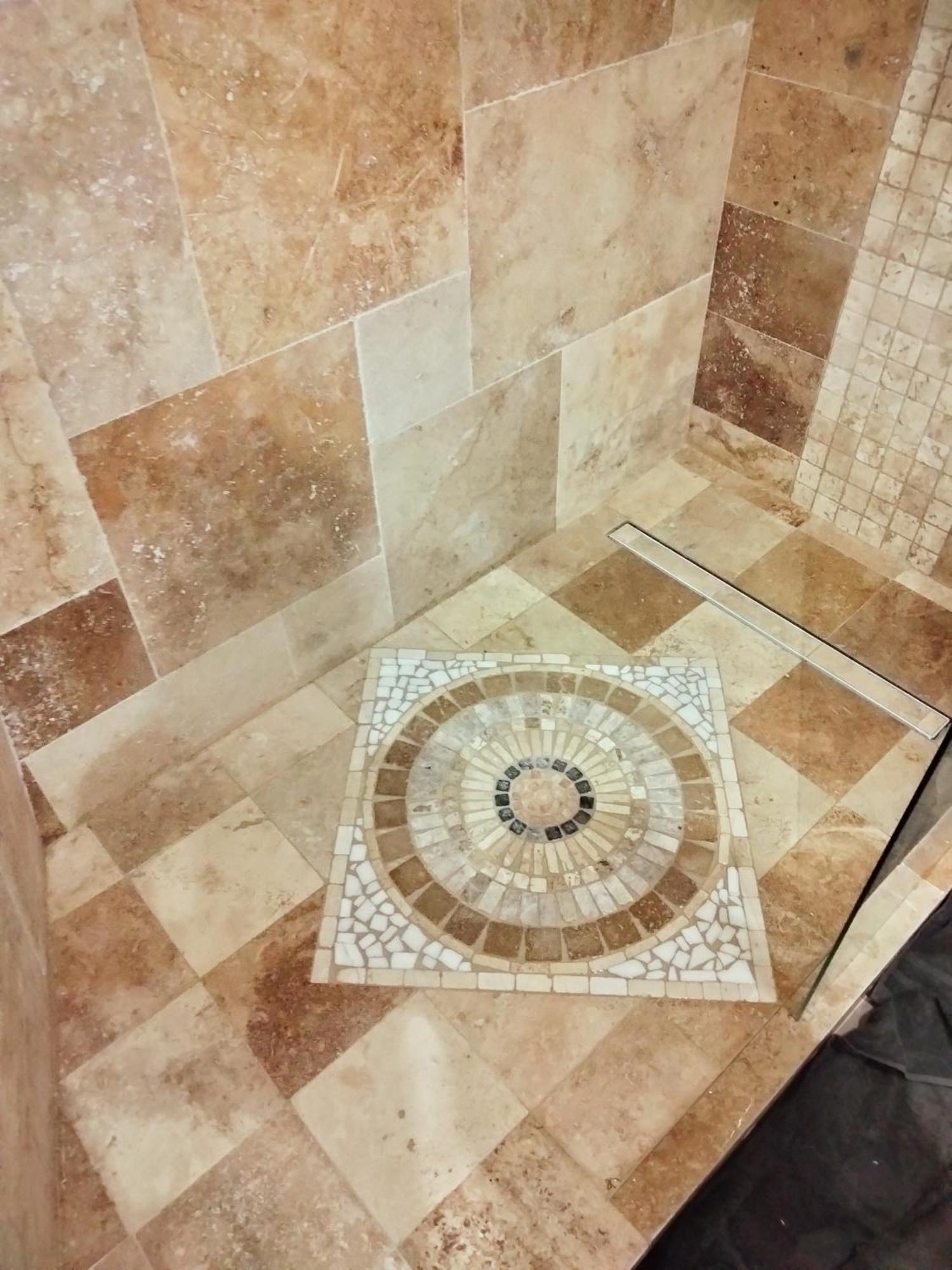 Maison Prestige Le Donjon Des Plaisirs Jacuzzi Montluel Extérieur photo